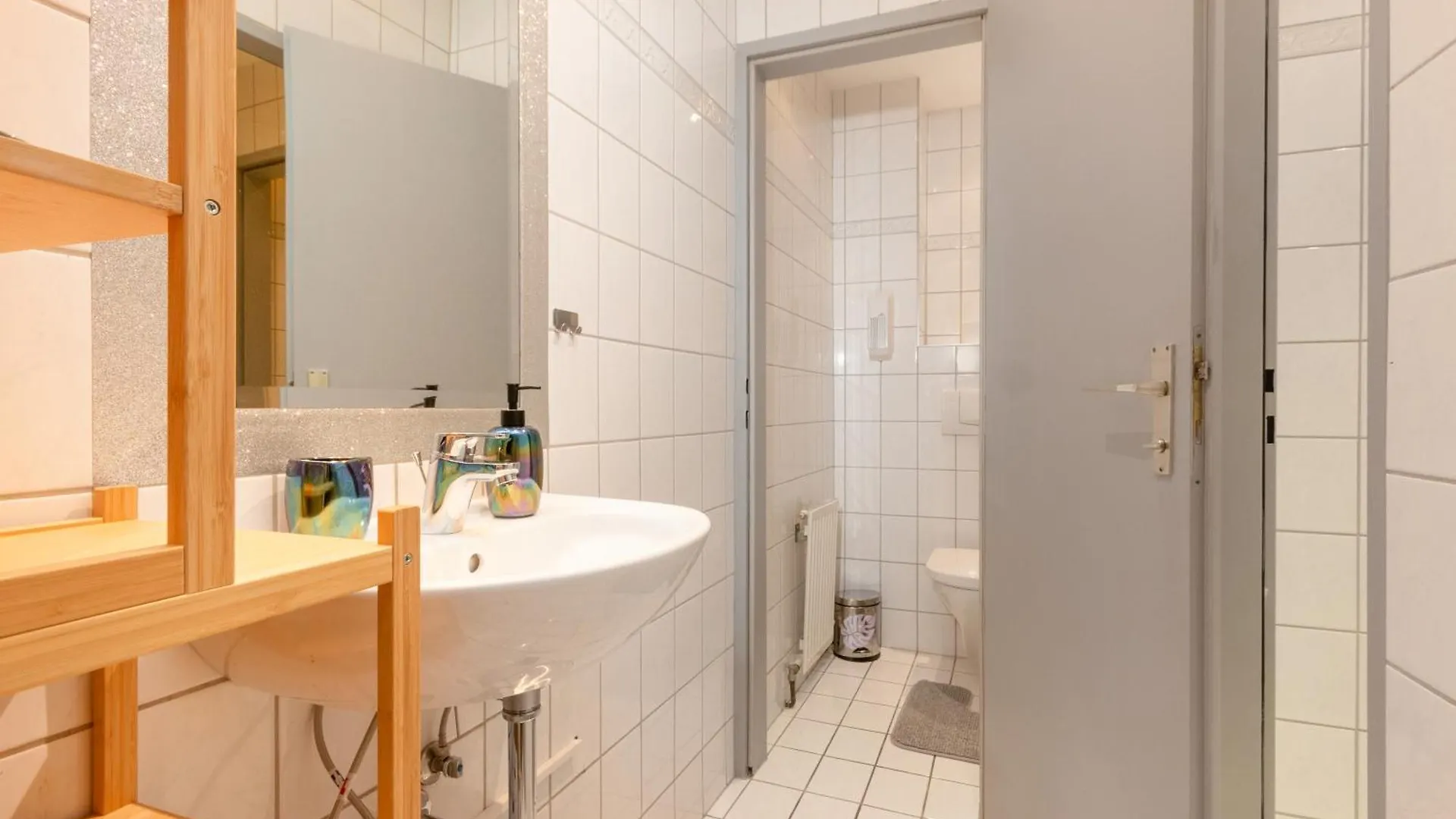 Citycenter - Netflix - Ac - Happystay Viena 0*,